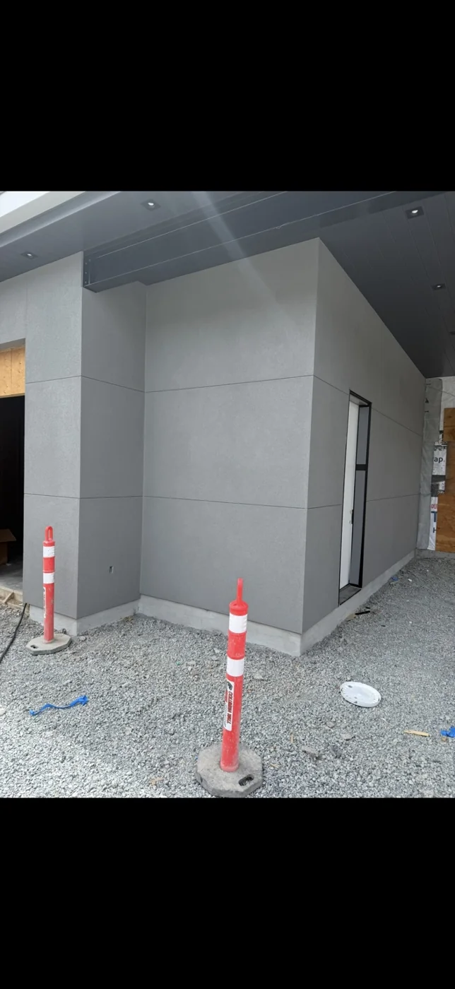 Modern stucco detail
